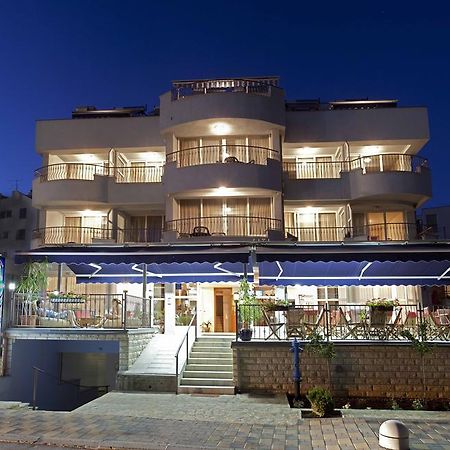 Studio Apartmani Bijeli Delfin Biograd Na Moru Ngoại thất bức ảnh